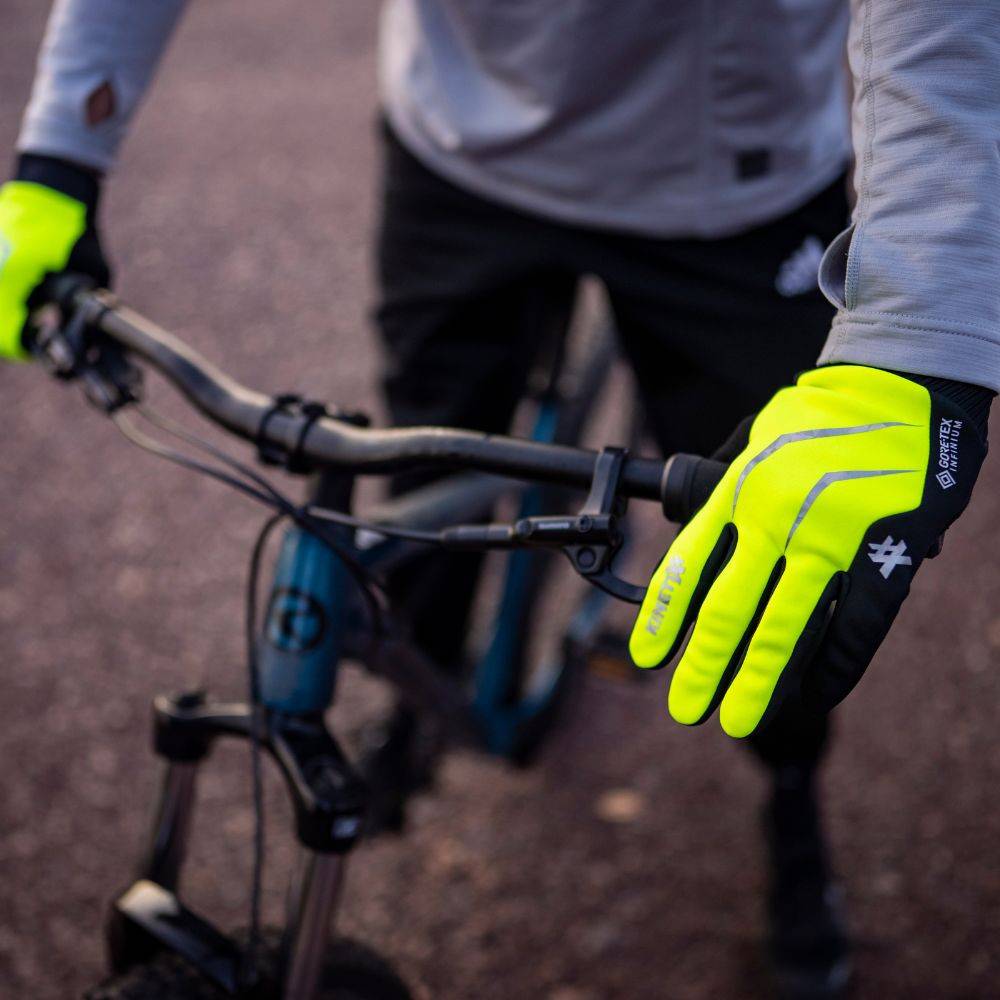 Kinetixx Sportlicher Winter-Radhandschuh Leandro Kostenloser Versand international