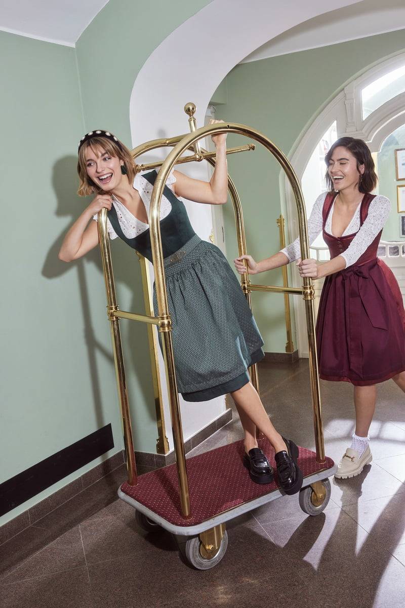 ﻿Krüger Madl Dirndl Alisha (60cm) Kostenloser Versand
