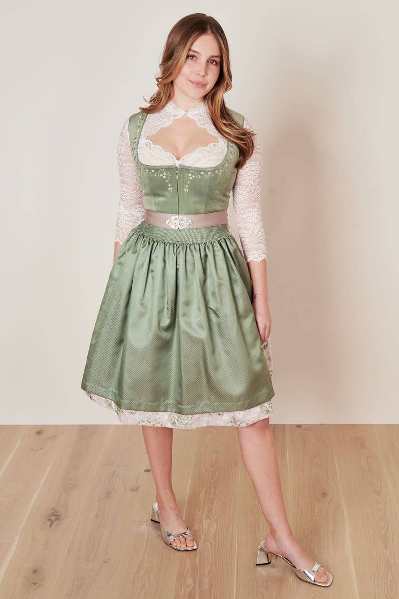 Krüger Madl Dirndl Neelia (60cm) Kostenloser Versand international