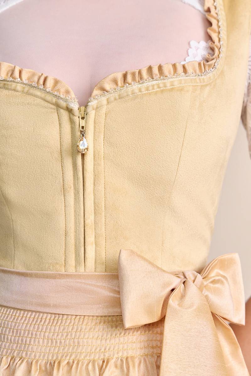 Krüger Madl Dirndl Annina (50cm) Osterangebot