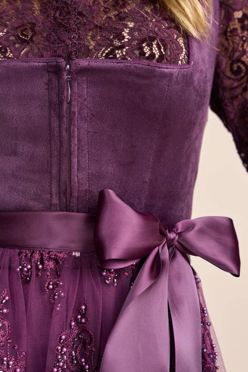 Krüger Madl Dirndl Pinella (60cm) 50% Rabatt für begrenzte Zeit