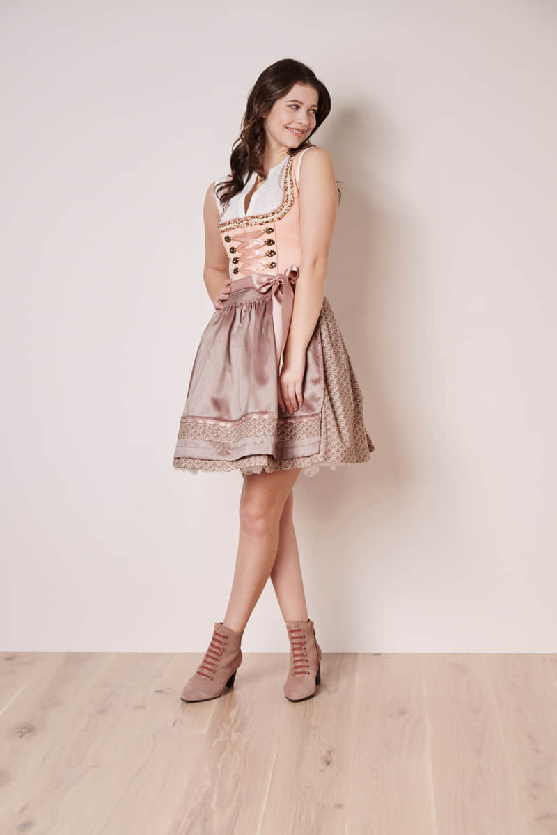 Krüger Madl Dirndl Leonita (50cm) Kauf eins, bekomm eins gratis