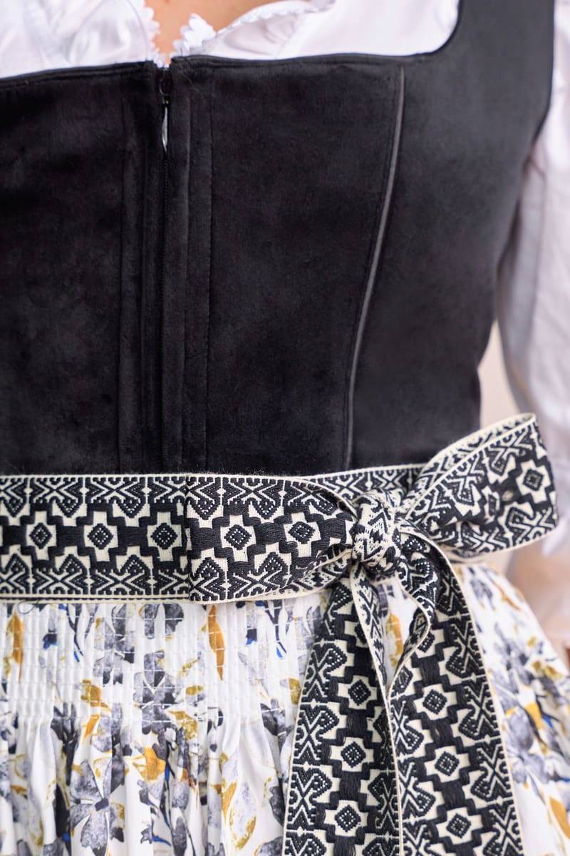 Krüger Madl Dirndl Lona (70cm) Discount Store für neue Produkte