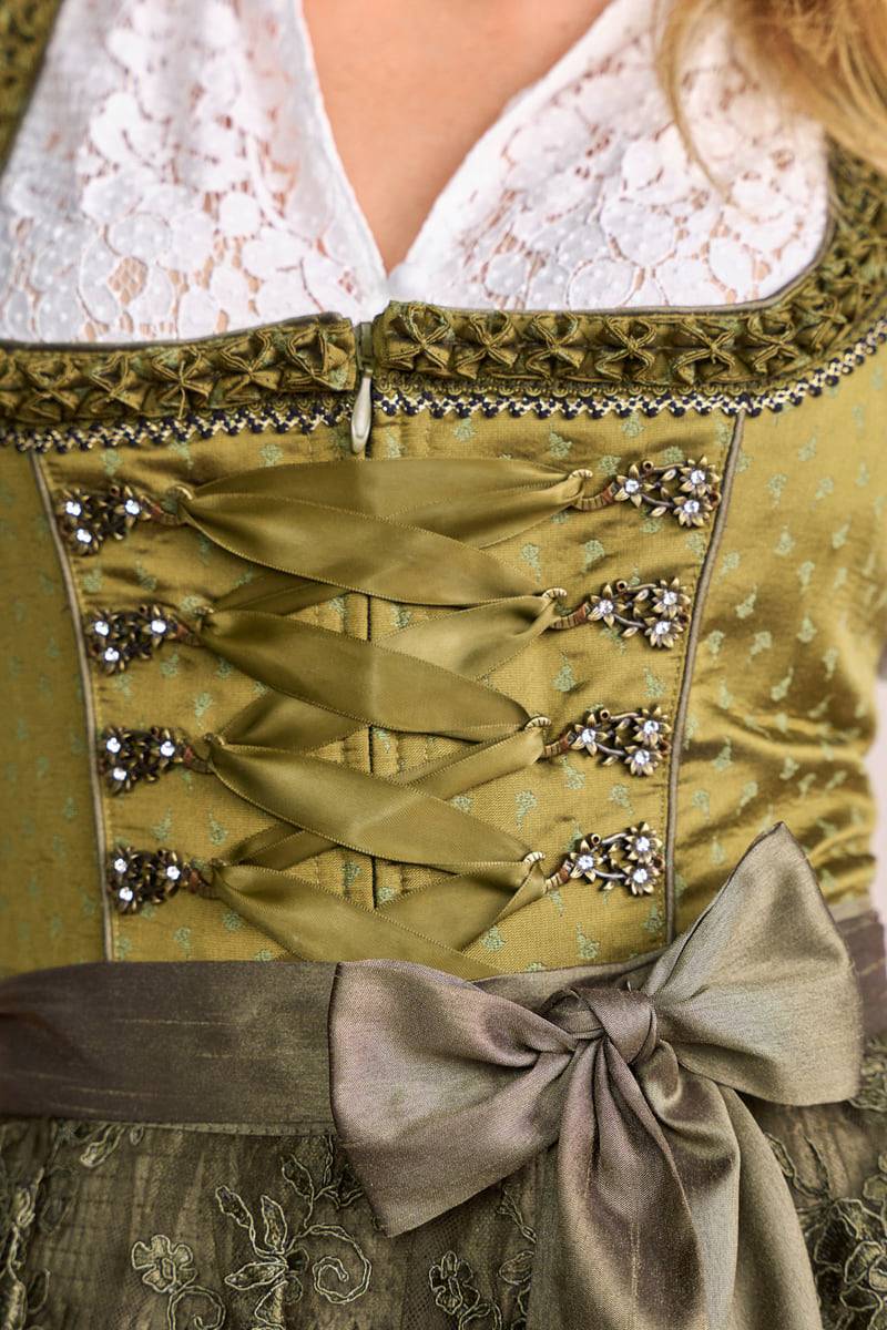 Krüger Madl Dirndl Mirna (60cm) Kostenlose Rückgabe