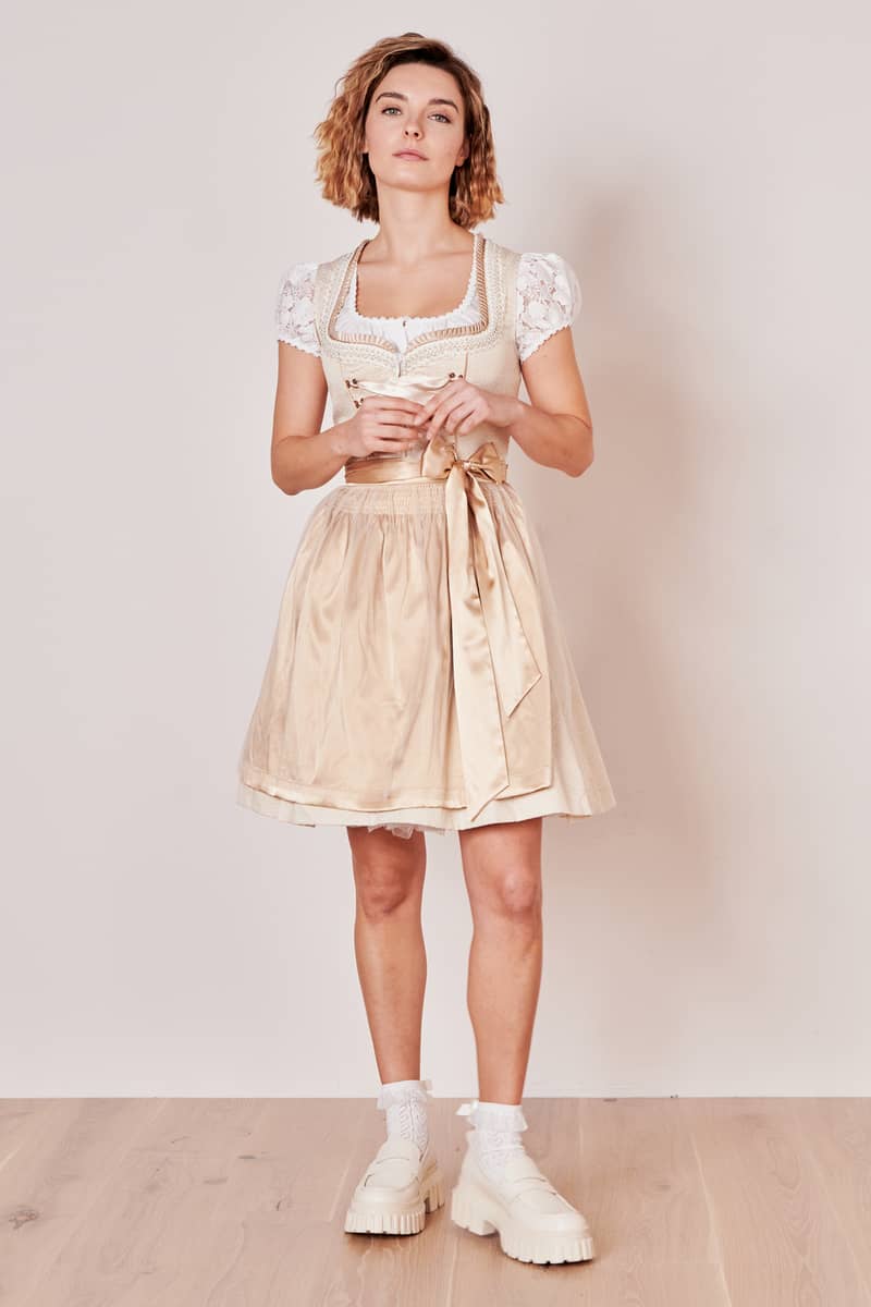 Krüger Madl Dirndl Oksana (50cm) Kauf eins, bekomm eins gratis