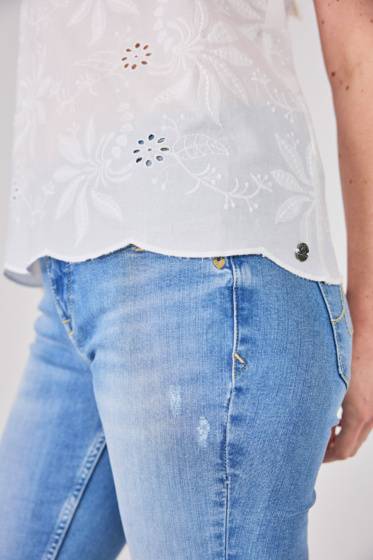 Lieblingsstück Top mit V-Ausschnitt und Stickerei Zeitbegrenzte Promotion