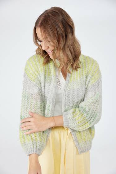 Lieblingsstück Strickjacke mit Stehkragen und Streifen Weihnachtsangebot
