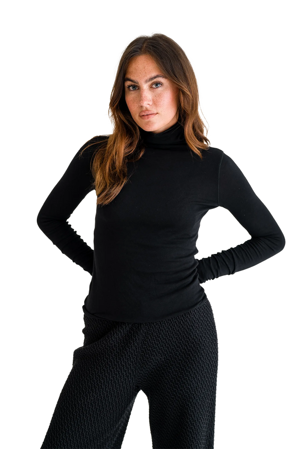 Love Joy Victory Langarmshirt mit Rollkragen Agena Zeitbegrenzte Promotion