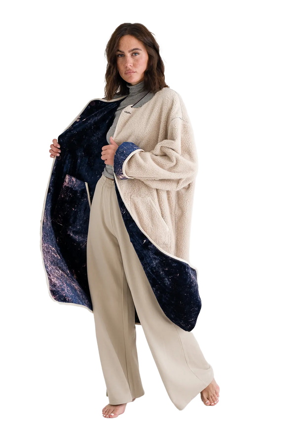 Love Joy Victory Oversize Wendemantel Elsa Black Friday Preise
