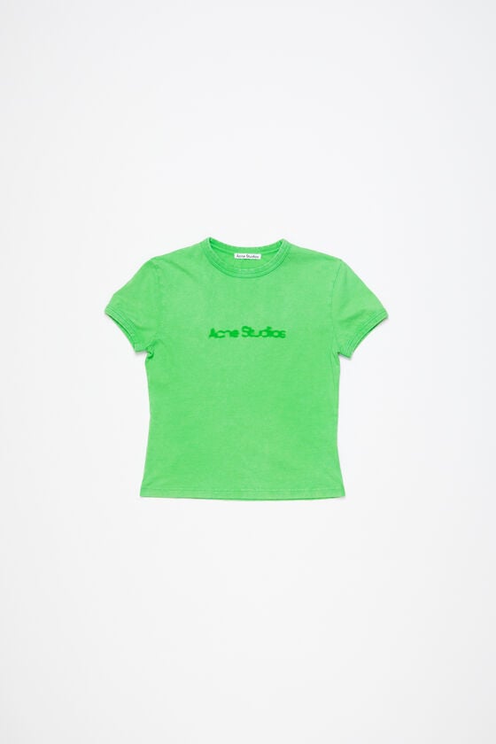 Acne Studios T-Shirt mit verschwommenem Logo – taillierte Unisex-Passform Osterangebot