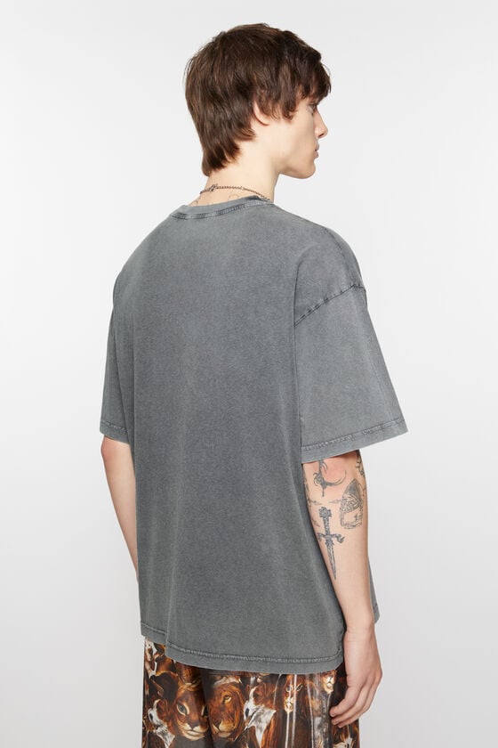 Acne Studios Bedrucktes T-Shirt – entspannte Passform Kauf eins, bekomm eins gratis