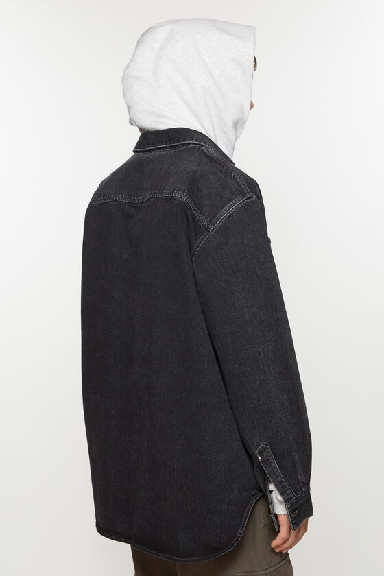 Acne Studios Jeanshemd mit Knopfleiste - Lockere Passform Begrenzte Freigabe