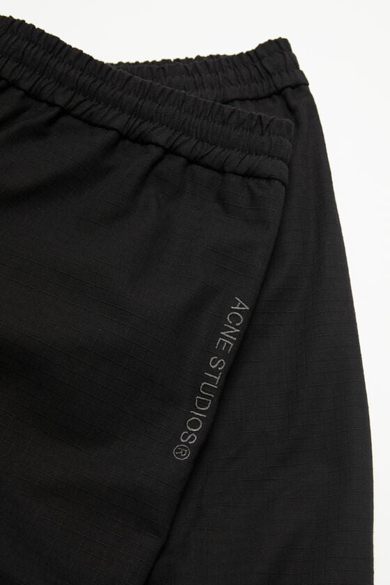 Acne Studios Cargohose Neuheiten