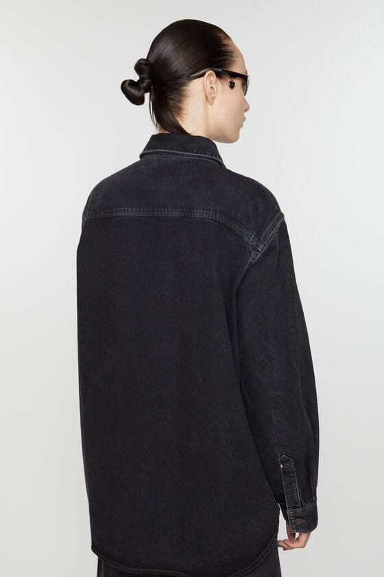 Acne Studios Jeanshemd mit Knopfleiste - Lockere Passform Neueste Mode