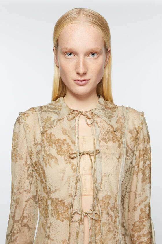 Acne Studios Bedruckte Bluse Große Rabatte