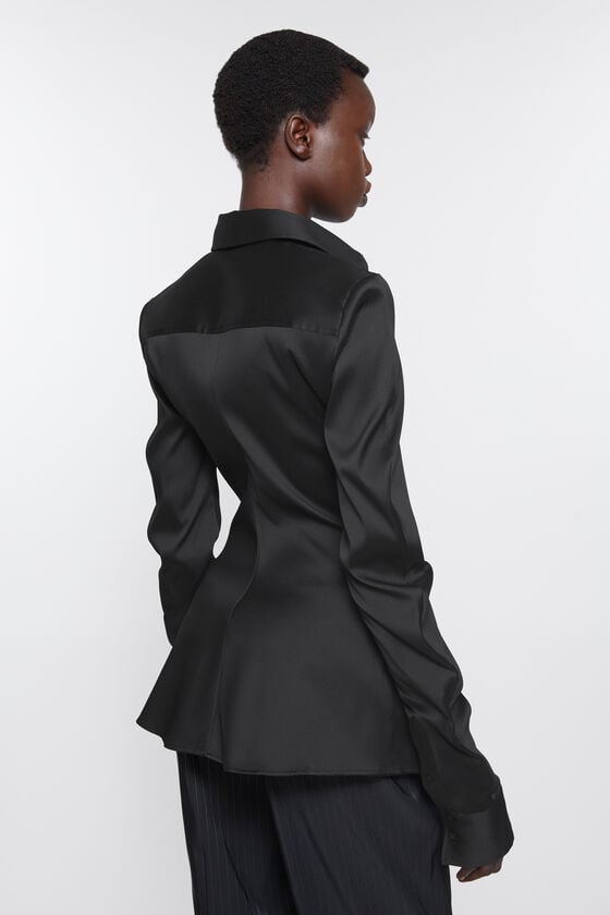 Acne Studios Asymmetric button-up shirt Laufsteg-Show Super Sparpreis