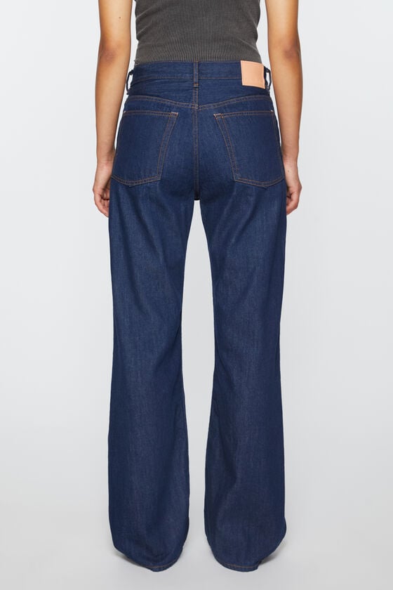 Acne Studios Jeans mit lockerer Passform – 2021F Black Friday Preise