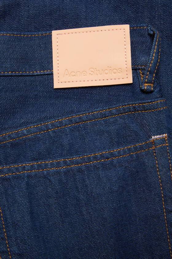 Acne Studios Jeans mit lockerer Passform – 2021F Black Friday Preise