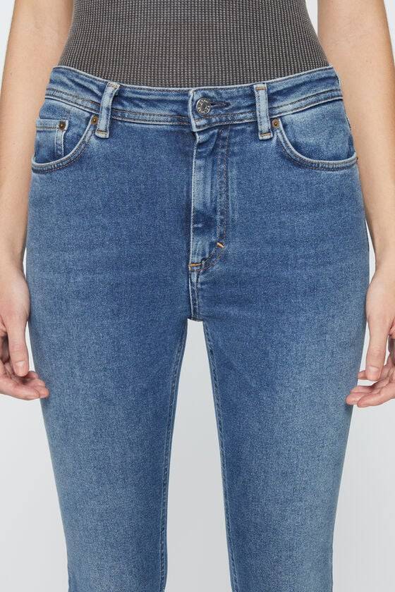 Acne Studios Jeans mit enger Passform –Peg Im Verkauf