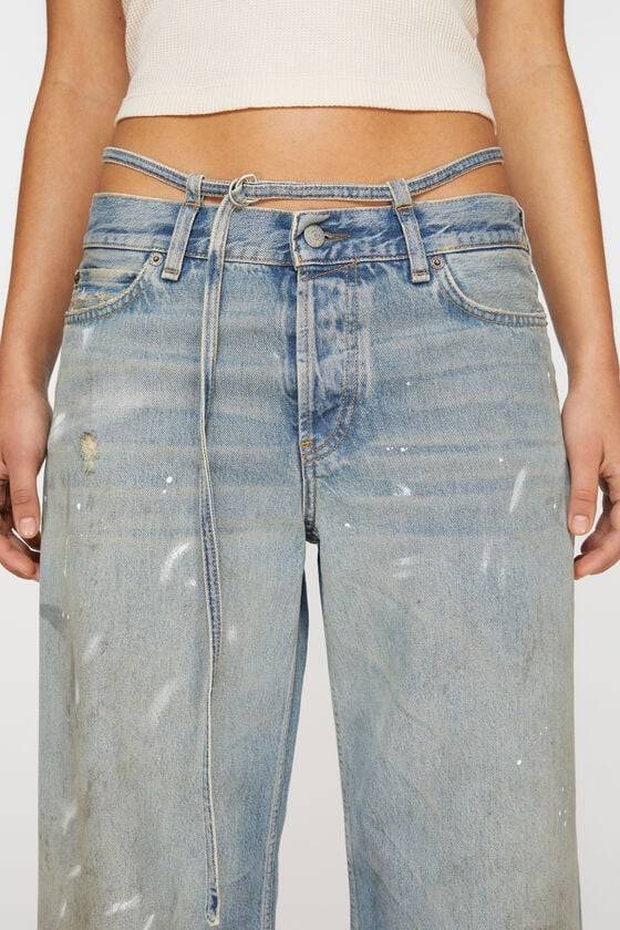 Acne Studios Jeans mit normaler Passform – 2004 Meist gekauft