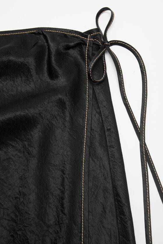 Acne Studios Wickelrock aus Satin Fabrikpreis