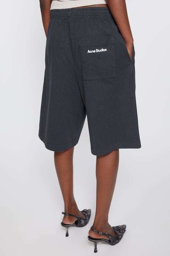 Acne Studios Jerseyshorts mit Logo-Stempel Blitzangebot