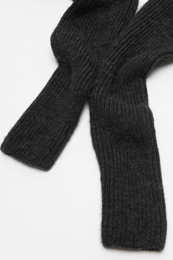 Acne Studios Cropped high neck knit Laufsteg-Show Begrenztes Angebot