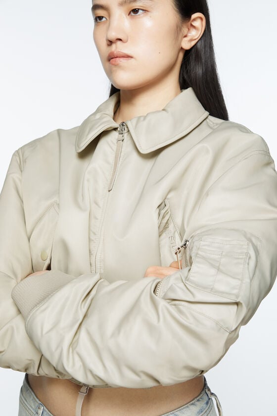 Acne Studios Bomberjacke 50% Rabatt mit kostenlosem Versand