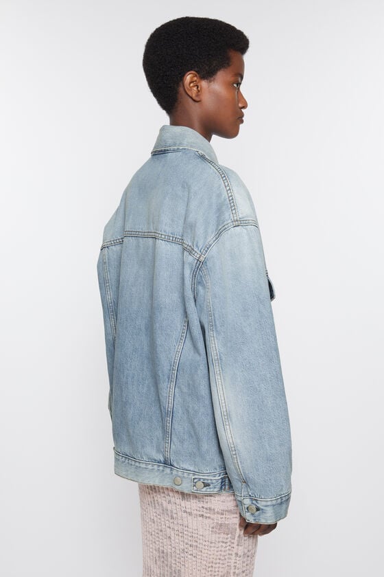 Acne Studios Jeansjacke – entspannte Passform Im Verkauf