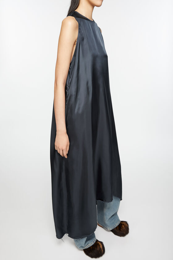 Acne Studios Ärmelloses Kleid Jubiläumsangebot
