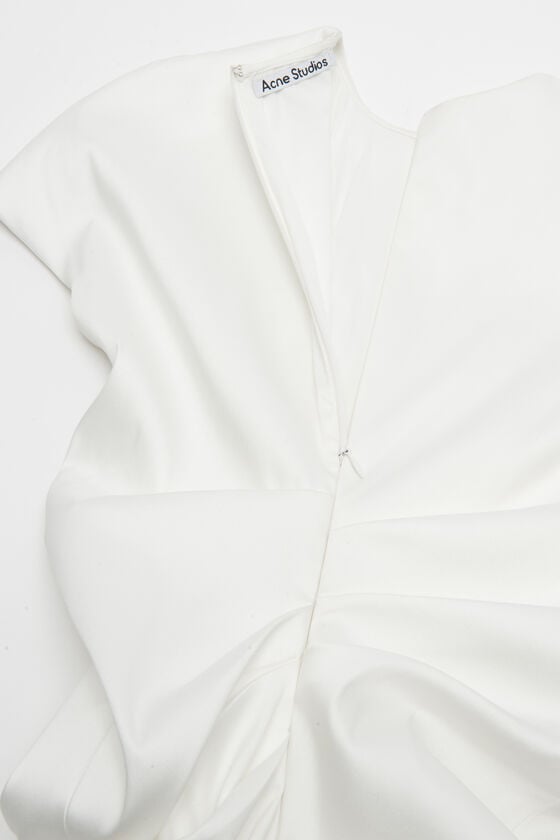 Acne Studios Draped t-shirt dress Laufsteg-Show Räumungsverkauf