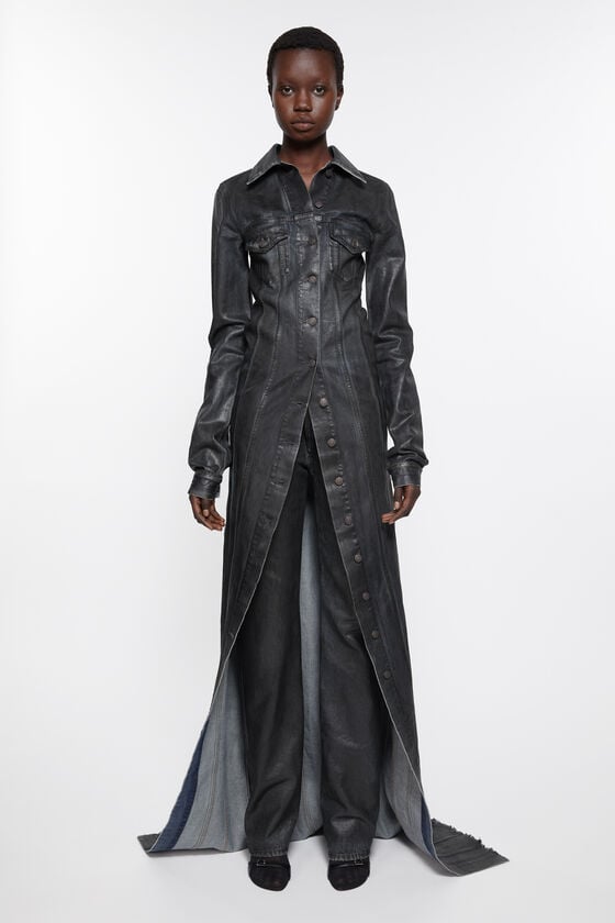 Acne Studios Kleid aus beschichtetem Denim Laufsteg-Show Tägliche Deals