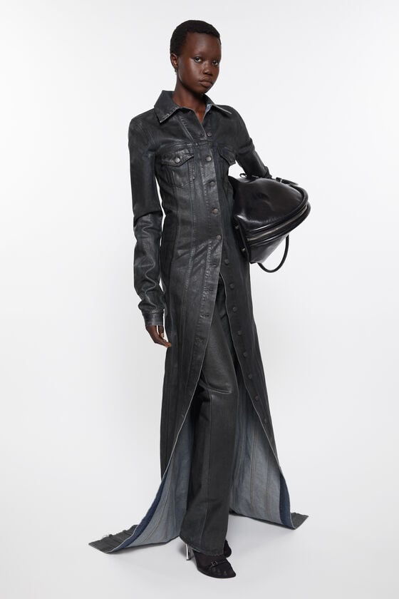 Acne Studios Kleid aus beschichtetem Denim Laufsteg-Show Tägliche Deals