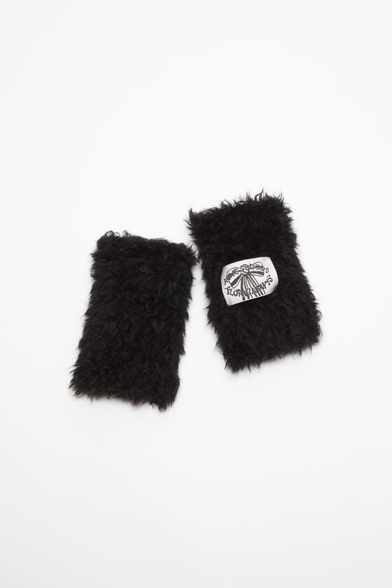 Acne Studios Fluffy mittens JETZT KAUFEN
