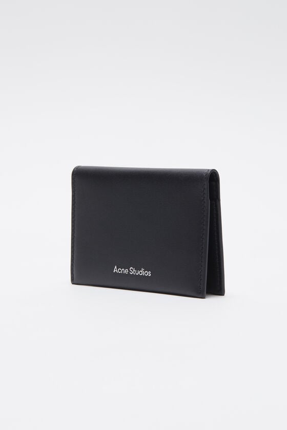 Acne Studios Gefaltete Lederbrieftasche Bis zu 65% Rabatt