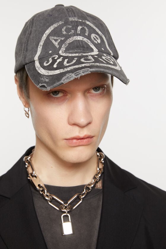 Acne Studios Kappe mit Logoaufdruck 50% Rabatt mit kostenlosem Versand