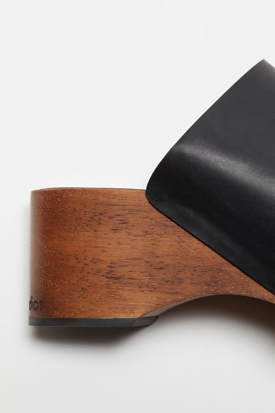 Acne Studios Leder-Holz-Clogs Blitzverkäufe