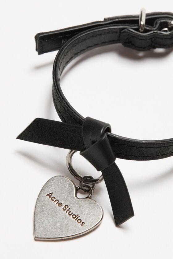 Acne Studios Armband mit Musubi-Knoten Fabrikpreis