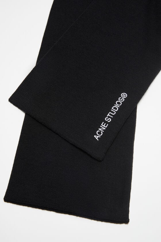 Acne Studios Schal mit aufgesticktem Logo Großer Ausverkauf