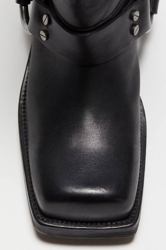 Acne Studios Lederstiefel mit Schnalle Black Friday