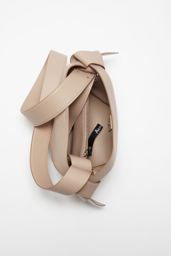 Acne Studios Musubi Mini Schultertasche Osterangebot