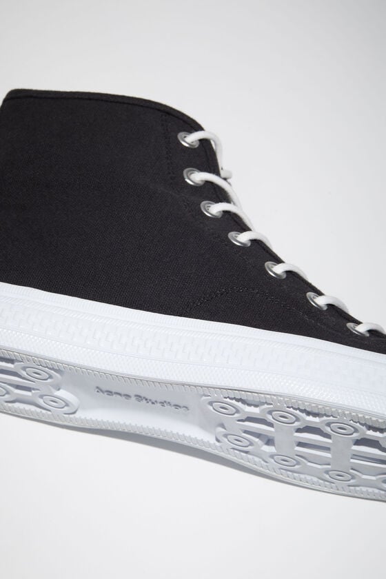Acne Studios High top sneakers Räumungsverkauf