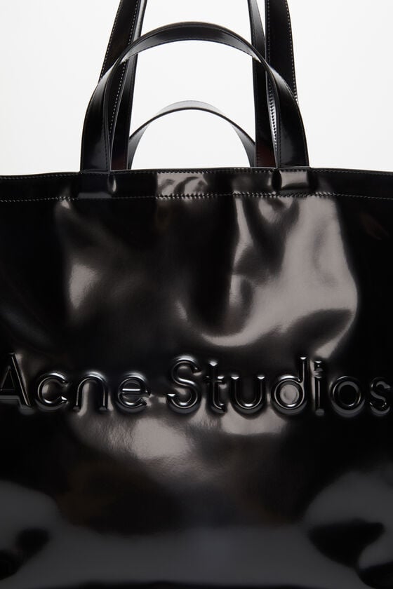 Acne Studios Umhängetasche mit Logo Kauf eins, bekomm eins gratis