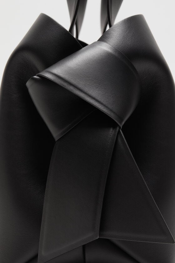 Acne Studios Musubi Midi-Tasche Kostenlose Rückgabe