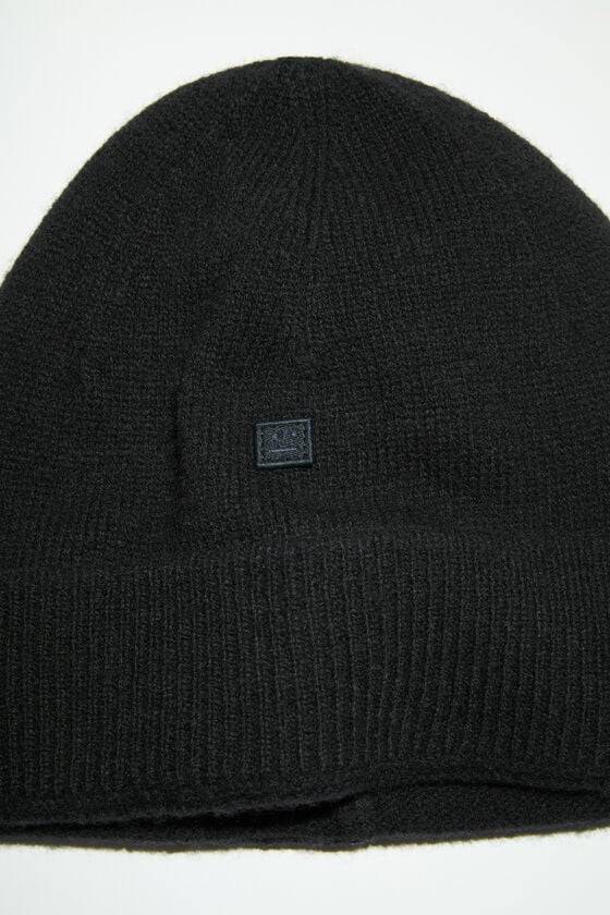 Acne Studios Beanie mit Micro-Face-Aufnäher Begrenzte Freigabe