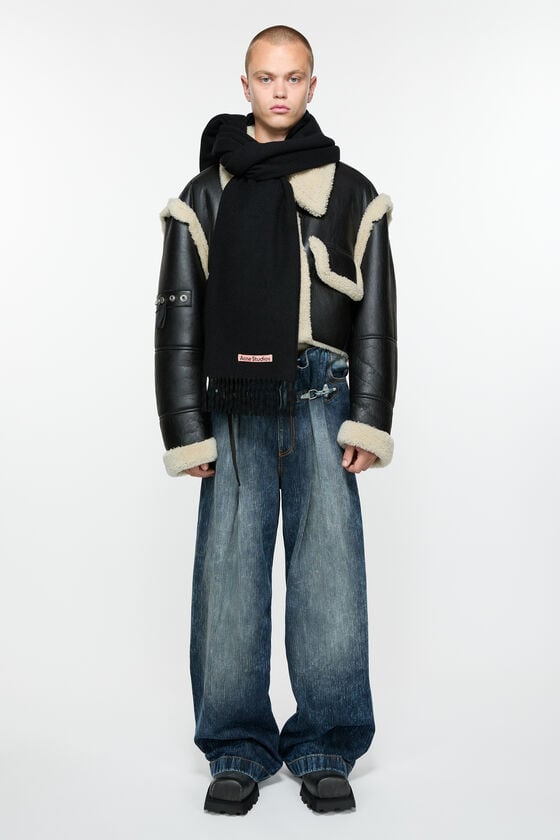 Acne Studios Schmaler Fransen-Schal aus Kaschmir Nur für heute