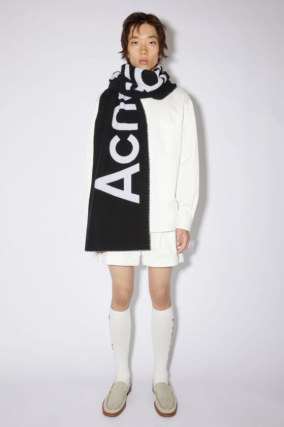 Acne Studios Schal mit Logo-Jacquardmuster Vierteljährliche Förderung