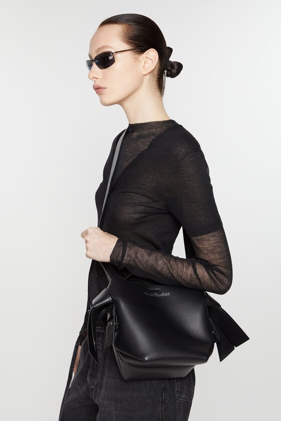 Acne Studios Musubi Mini Schultertasche Riesige Rabatte