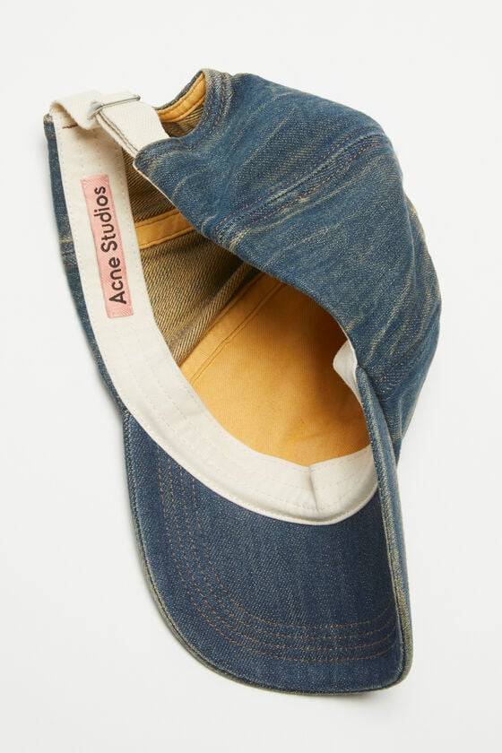 Acne Studios Kappe mit Denim-Logo Rabatte dieses Monats