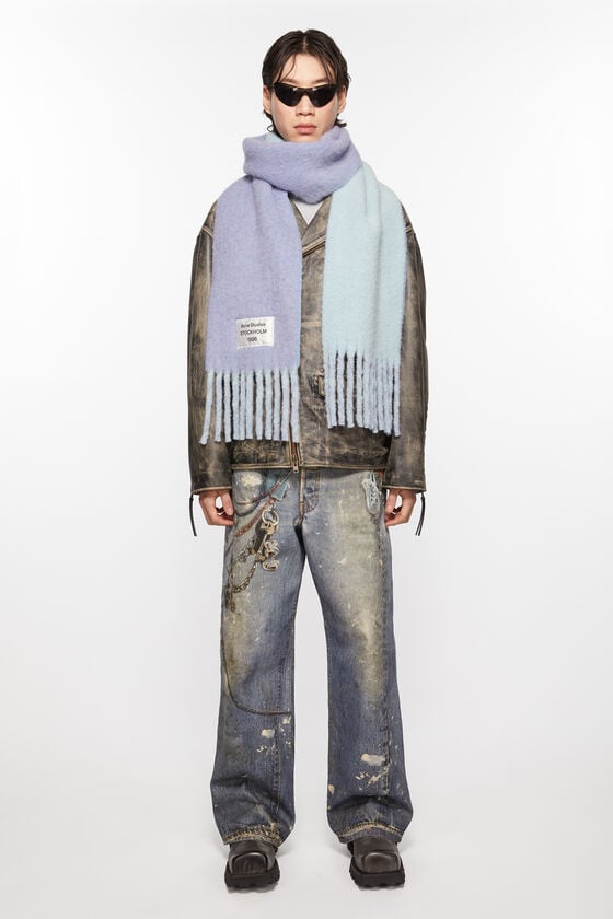 Acne Studios Fransen-Schal mit Logo 2025